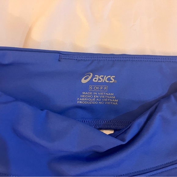 Asics Blue Mid-Rise Capri Leggings - Picture 4 of 8